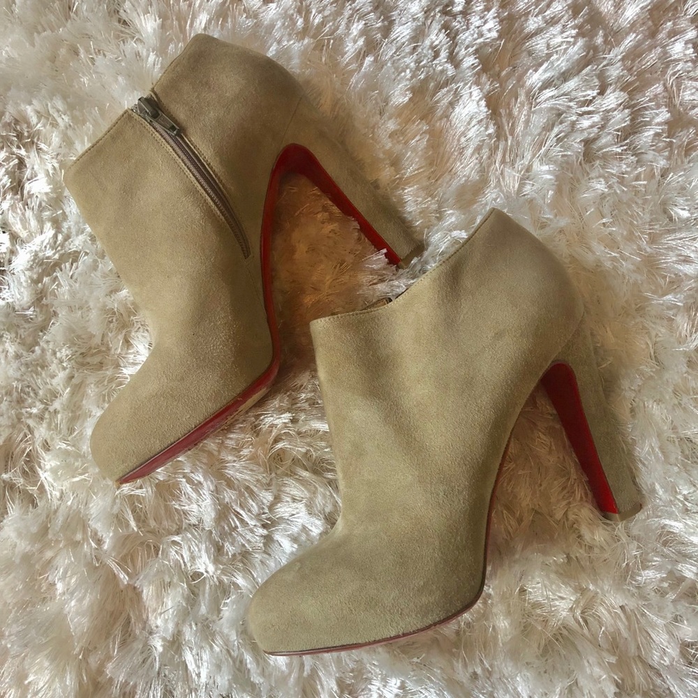 Christian louboutin Vicky bootie